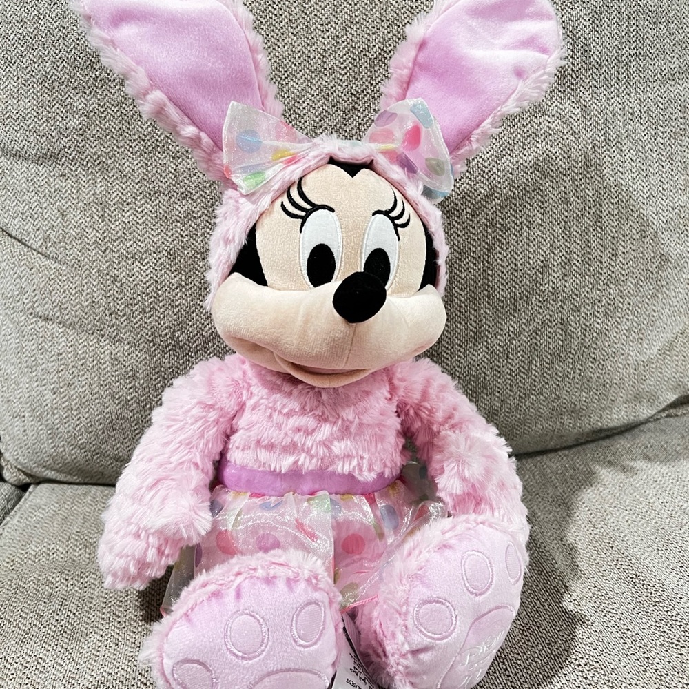 Mini mouse Disney 2022 plush